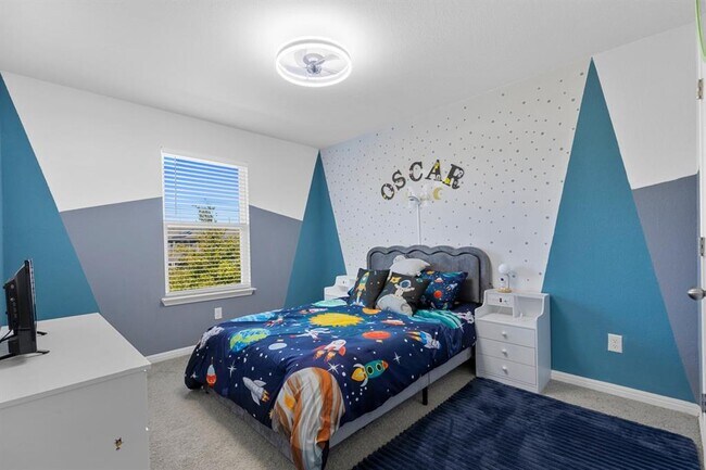 Building Photo - 3201 E College Park Dr