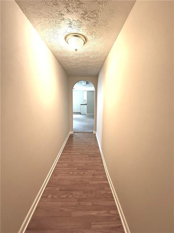 Building Photo - 3683 White Pine Rd