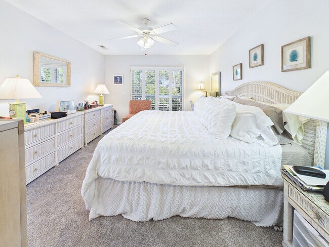 Building Photo - Furnished 2 bd/ 2 ba condo in St James Community!
