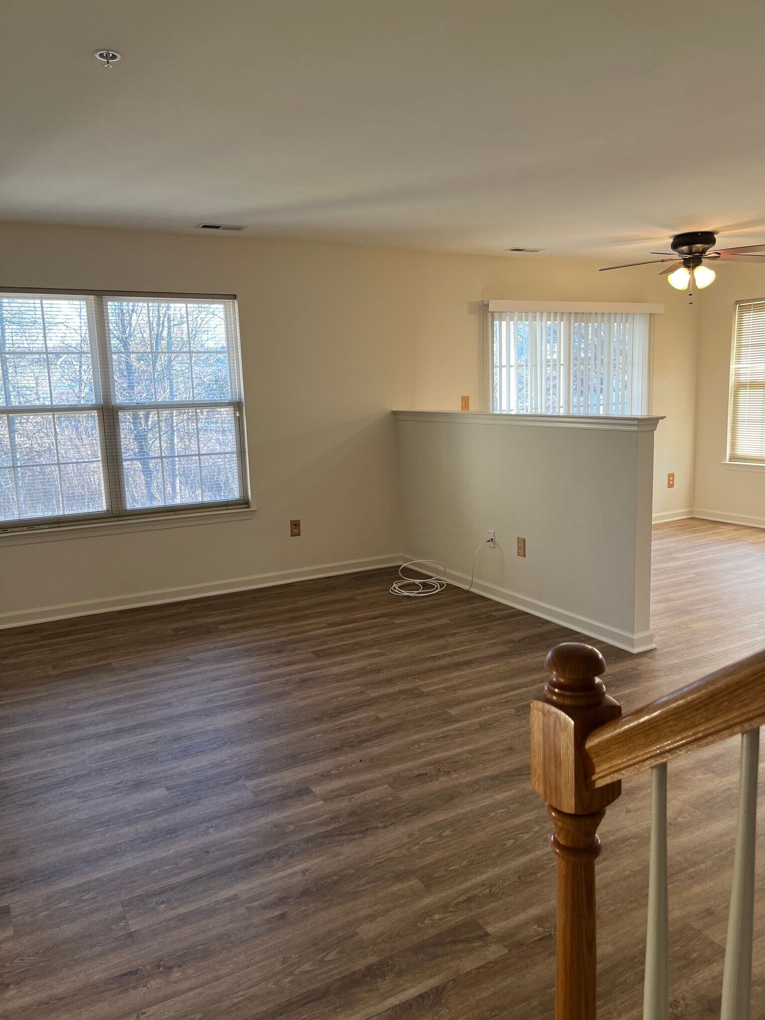 Building Photo - 211 Prairie Ct