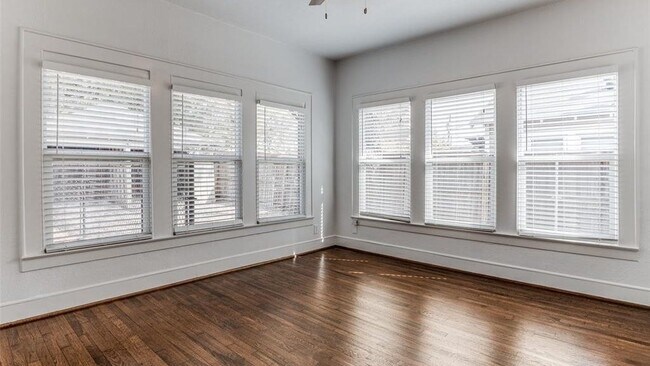 Building Photo - 6349 Belmont Ave