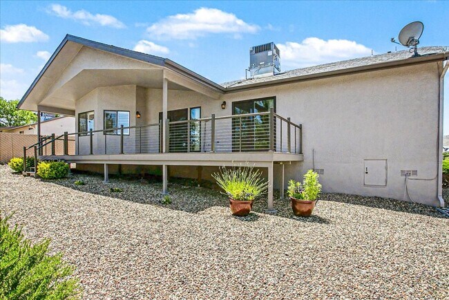 Building Photo - Beautifully Updated 3 Bed, 2 Bath Home on Nearly 1/3 Acre with Trex Deck