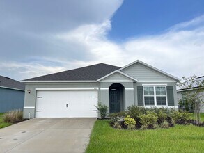 Building Photo - Conservation view, no Rear neighbors Single family house in Davenport!