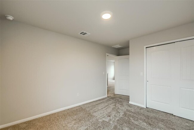 Building Photo - 603 Bluffview Dr.