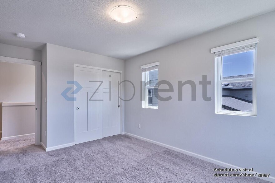 Building Photo - 30984 NW Turel Dr