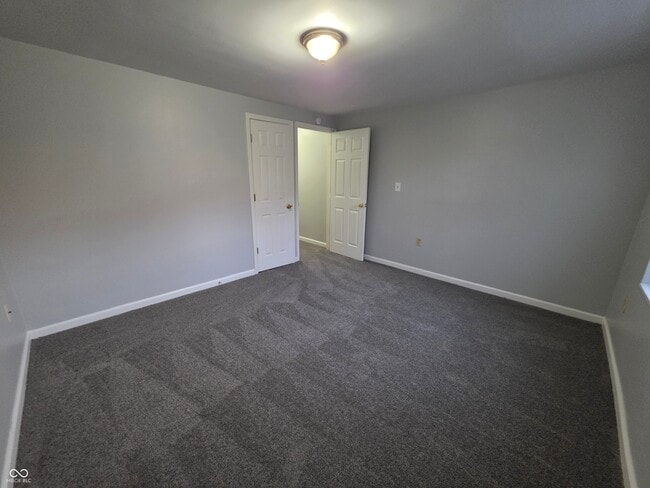 Building Photo - 1219 N Rural St