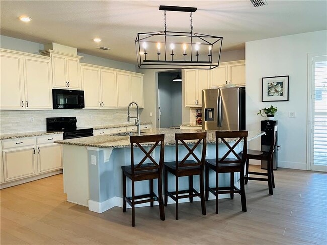 Building Photo - 14037 Pecan Orch Dr