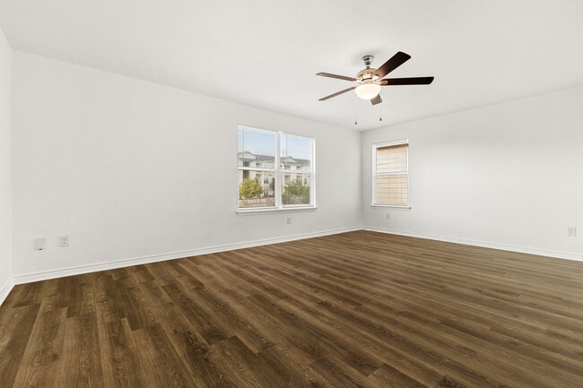 Building Photo - 11427 Arabette