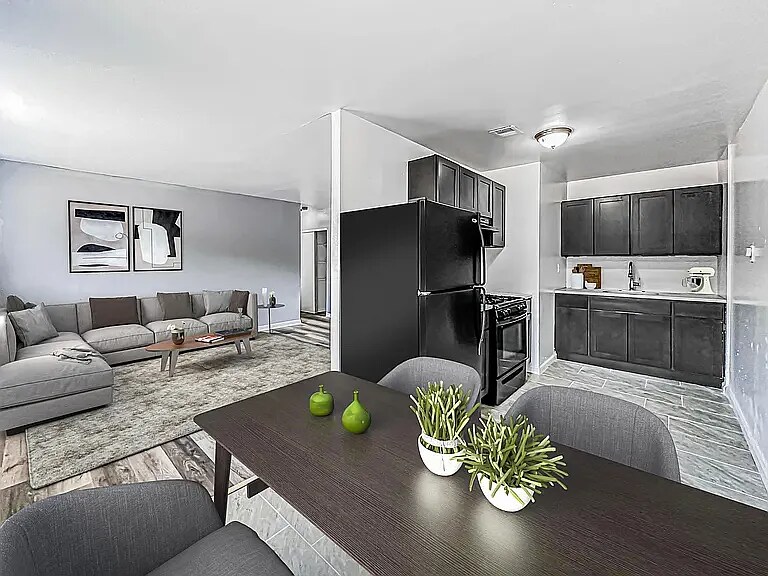 Building Photo - 6930 N Broad St