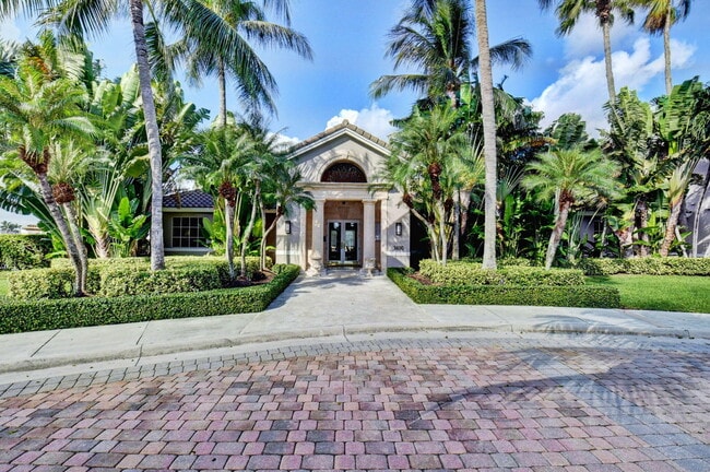 Building Photo - 3606 S Ocean Blvd