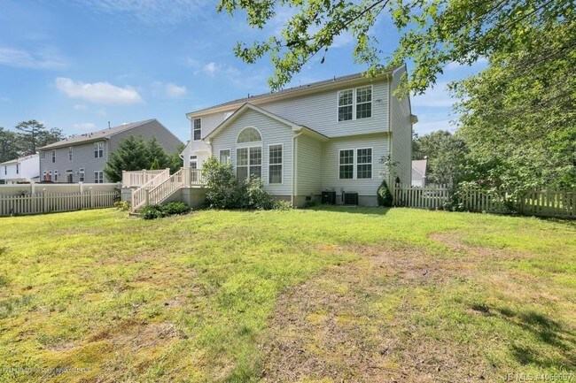 Building Photo - 413 Virginia Ave