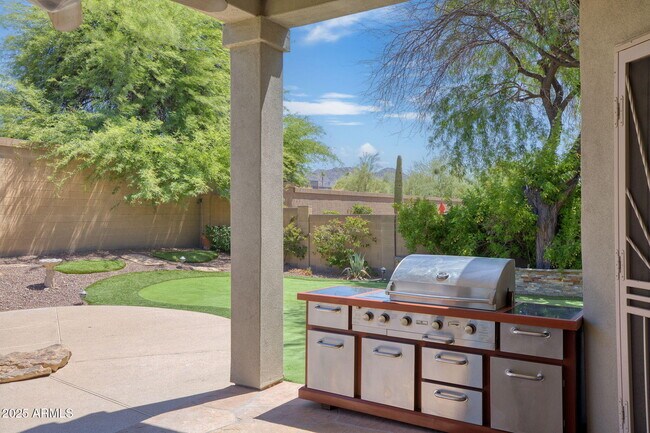 Building Photo - 12706 E Desert Cove Ave