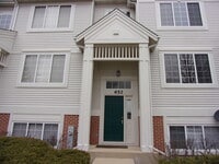 Building Photo - 652 S Rosehall Ln