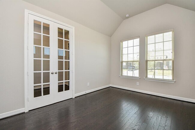 Building Photo - 6030 Marsh Lk Ct