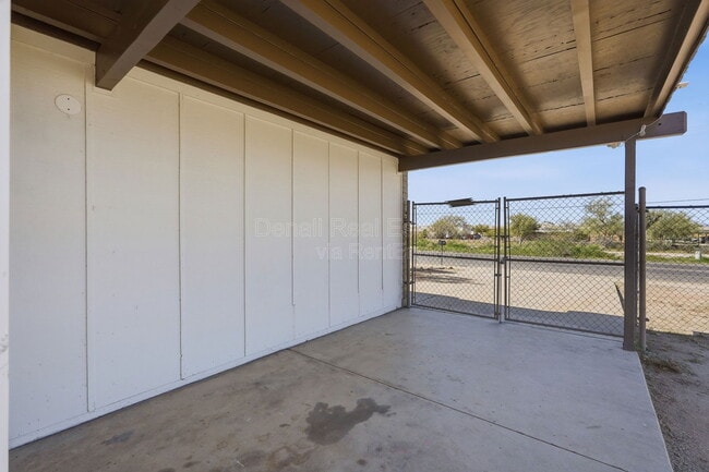 Building Photo - 3601 S Calle Polar