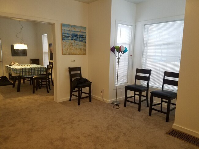 Building Photo - Downtown 2 Story Cottage Monthly Grand Rapids Rental