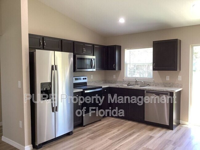 Building Photo - 2945 SW 148 Ct