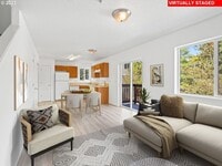 Building Photo - 2 bedroom 1.5 bath Condo! Washer and Dryer in unit!!