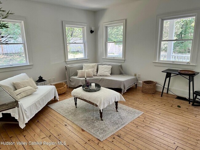 Building Photo - 5153 NY-9G