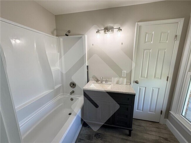 Building Photo - 3670 Gravitt Rd