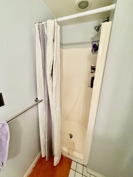 Building Photo - 147 Appleton St