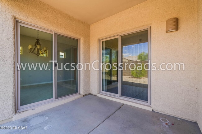 Building Photo - 1254 W Versilia Dr
