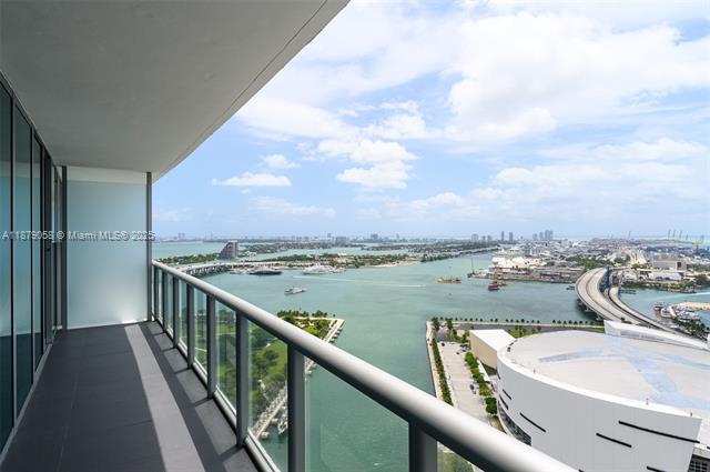 Building Photo - 888 Biscayne Blvd