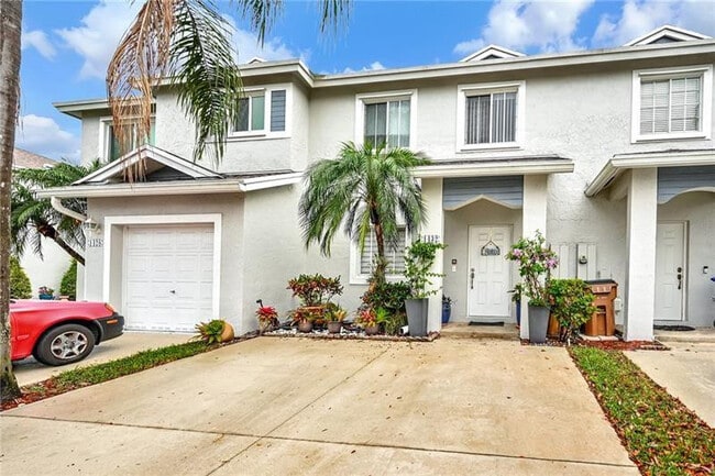 Building Photo - 1432 Ave