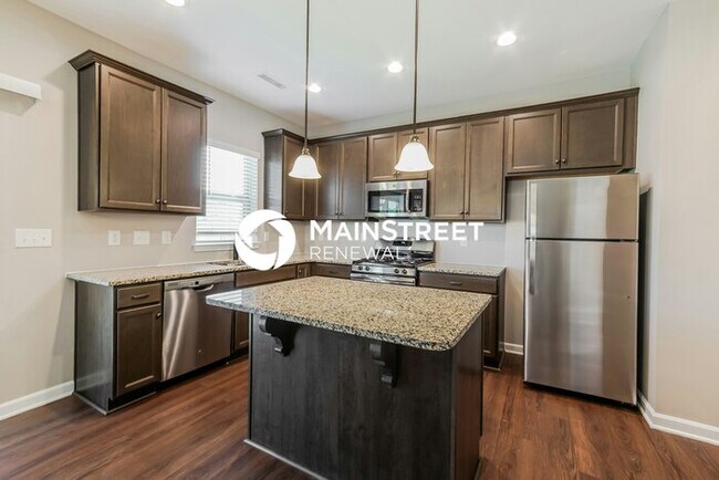 Building Photo - 3 Bedroom Pet-Friendly Home in Youngsville...