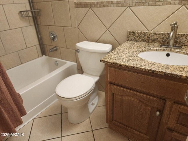 Building Photo - 4205 N 81st St