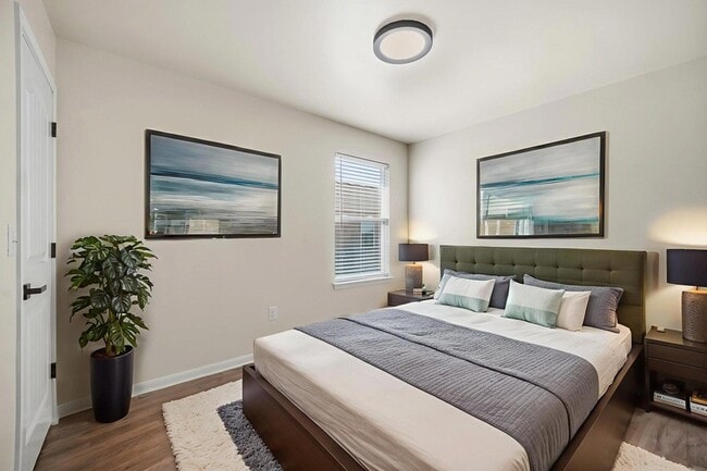 Building Photo - 197 Voss