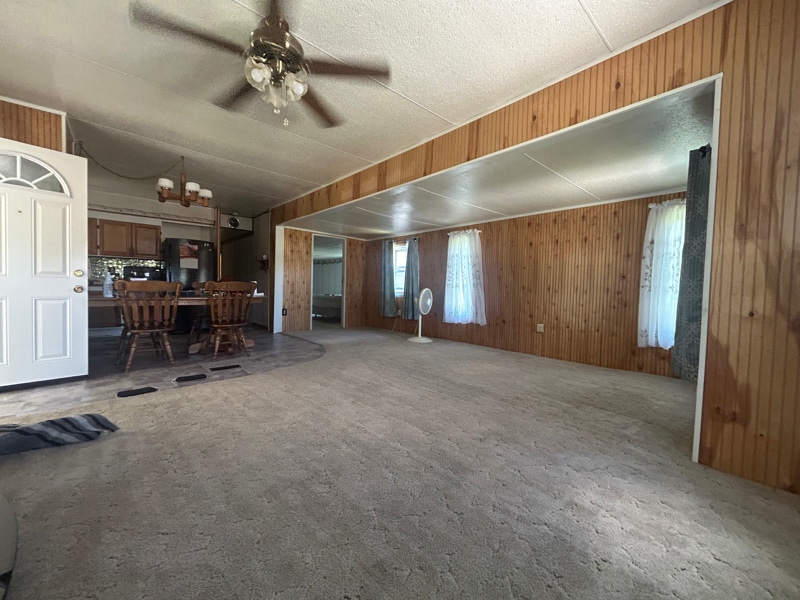 Building Photo - 35250 Hull Rd