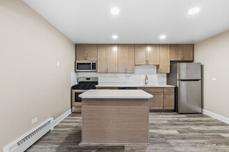 Building Photo - 7538 Lawrence LLC