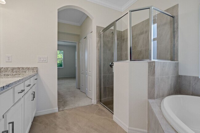 Building Photo - 4240 Lemongrass