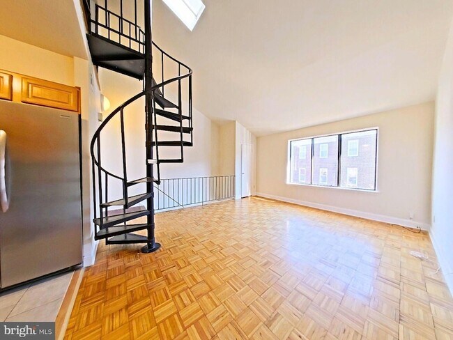 Building Photo - 828 N 26th St