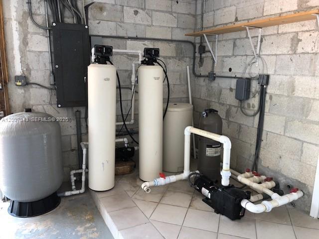 Building Photo - 7090 SW 62nd St