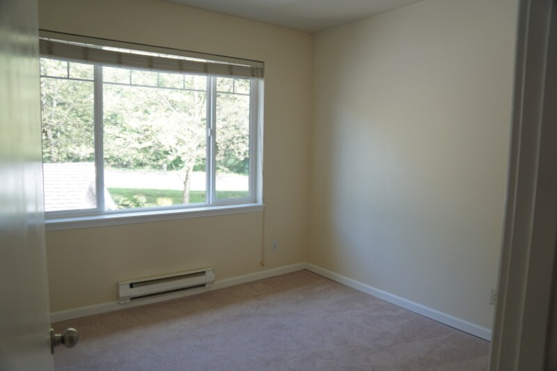 Building Photo - 15300 112th Ave NE