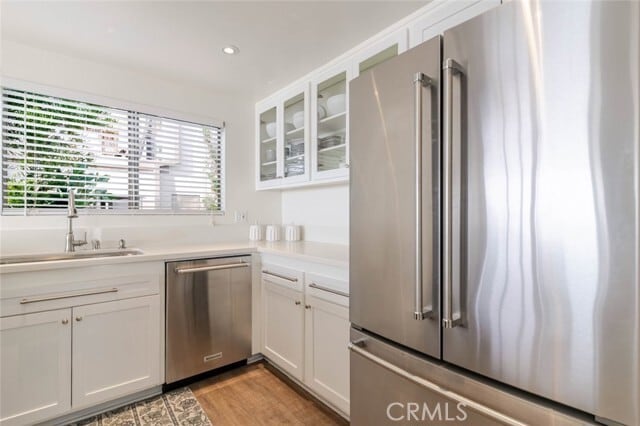 Building Photo - 11813 Ellice St