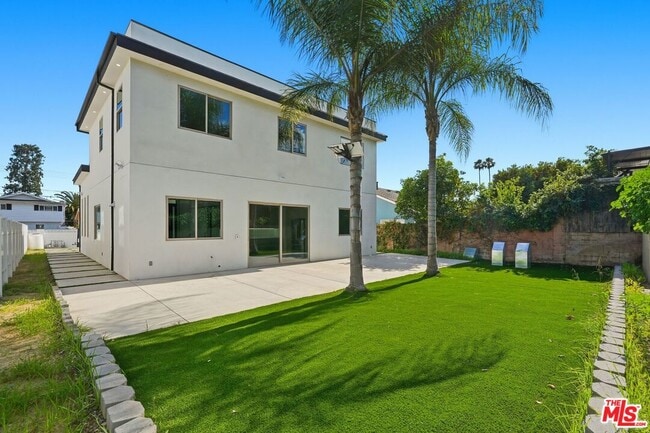 Building Photo - 6717 Sunnyslope Ave