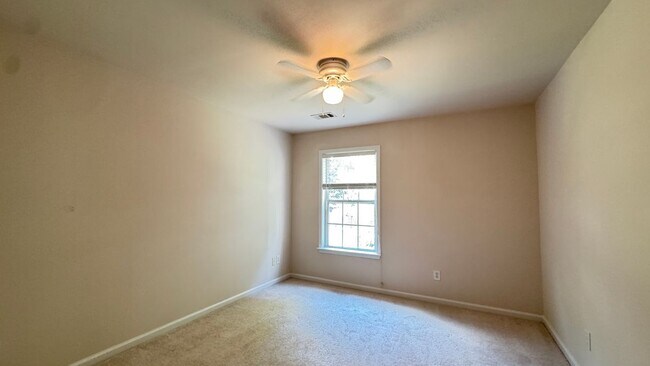 Building Photo - 3695 Fedorite Walk