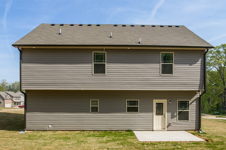 Building Photo - 592 Joneus Dr