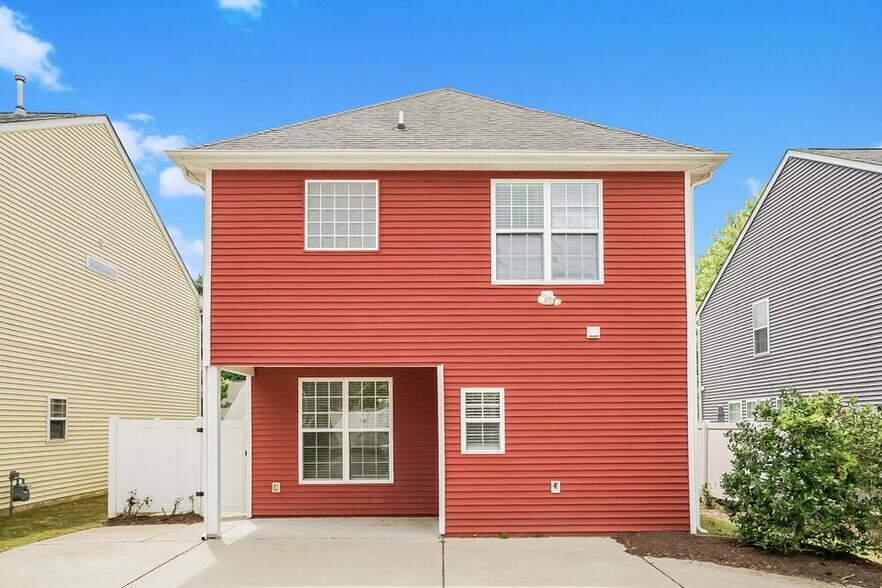 Building Photo - 113 Shad Boat Ln