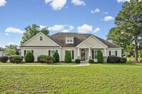 Building Photo - 128 Thistledown Dr