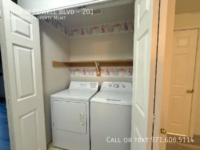 Building Photo - 4848 W Powell Blvd