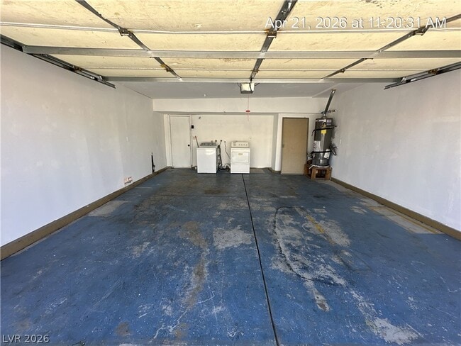 Building Photo - 329 Chastine St