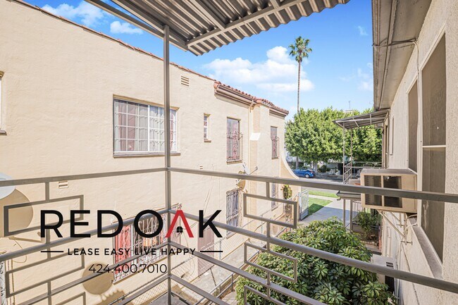 Building Photo - 441 Hayworth Ave