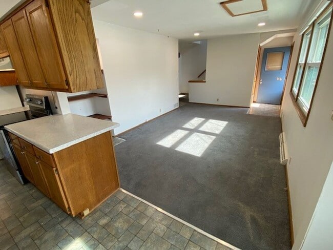 Building Photo - 10301-10303 W Fisher Parkway