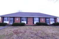 Building Photo - February FREE On This 2 Bedroom 1 Bath Duplex In Overland Park