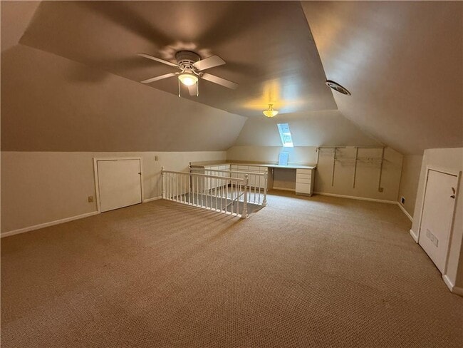 Building Photo - 3209 Henderson Walk