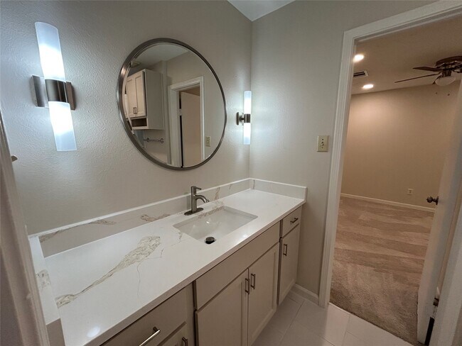 Building Photo - 7761 High Village Dr